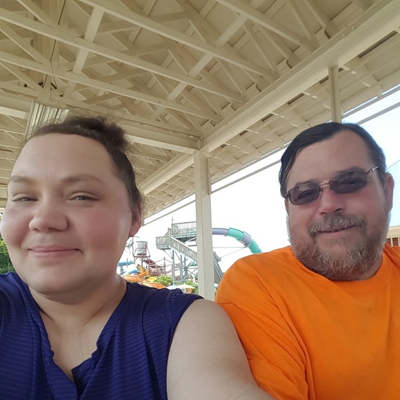 Meet your Posher, Beth - Picture 1 of 1